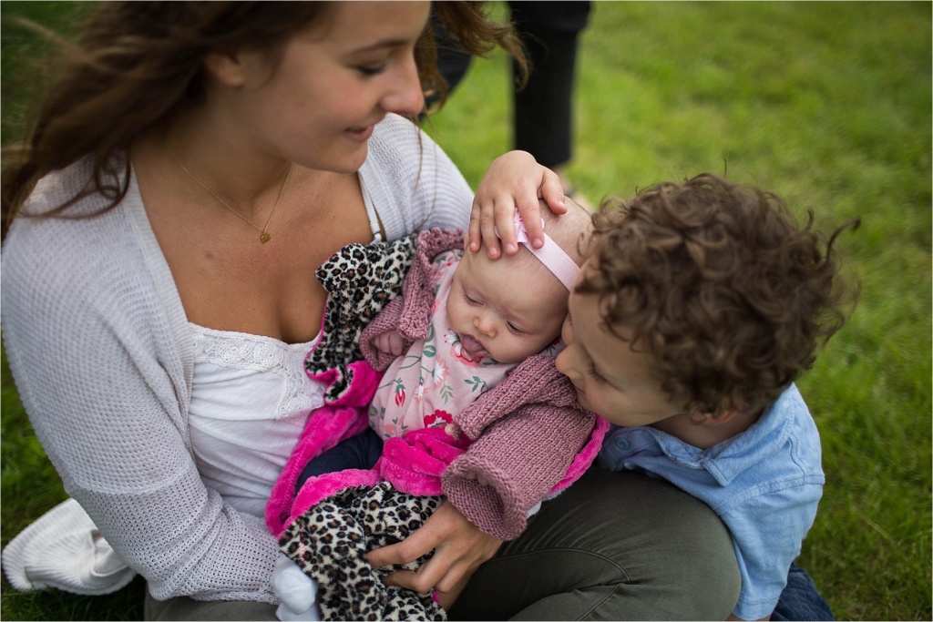 Cousins Vacation York Maine Family Photographer 